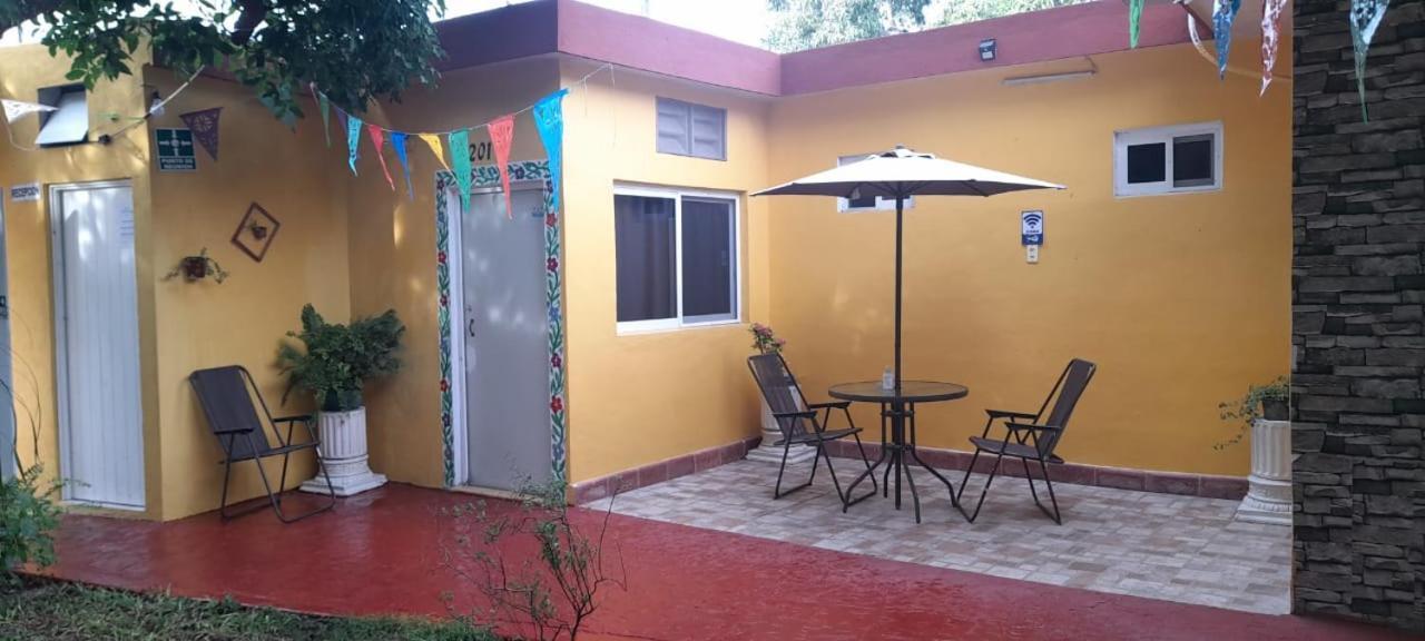 Hotel AtrapaSueños Valladolid  Exterior foto